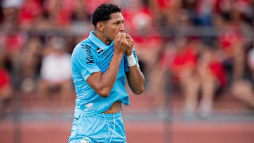 Vai ter "lei do ex"? Rony já atuou pelo Furacão