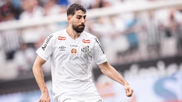 Luan Peres fez uma boa partida contra o RB Bragantino