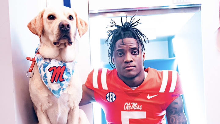 In-state running back Akylin Dear on a visit to Ole Miss