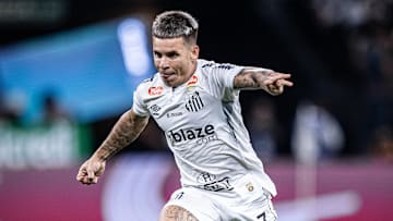 Soteldo segue recebendo muita confiança da torcida do Santos