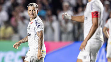 Soteldo já vestiu as cores de Grêmio e Santos