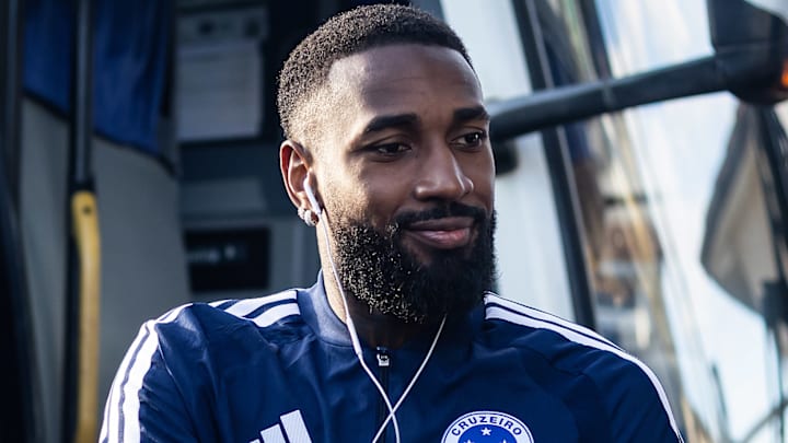 Gerson é o camisa 97 da Raposa Gerson é o camisa 97 da Raposa