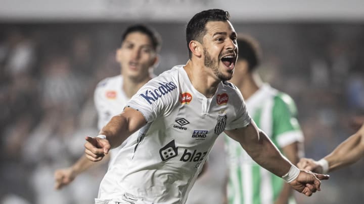 Santos vive excelente fase na Série B