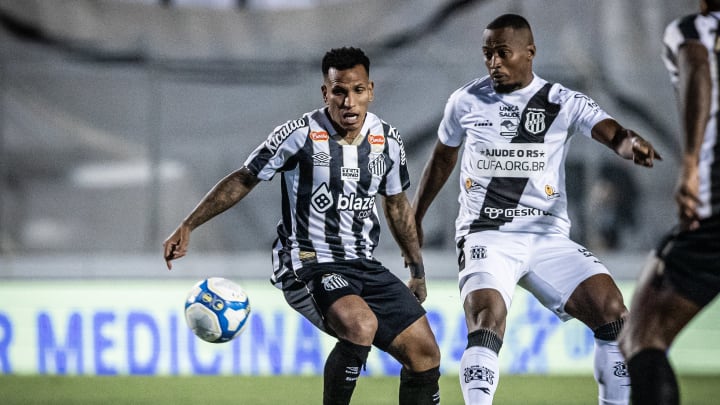 Romulo Otero em Ponte Preta x Santos 2024
