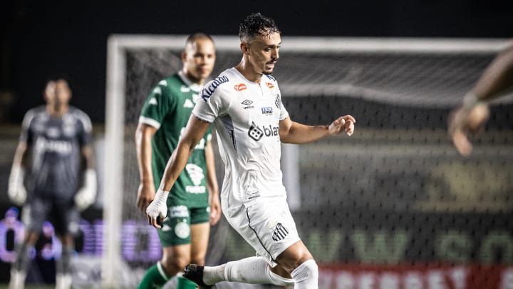 Santos volta a enfrentar o Guarani após goleada no primeiro turno