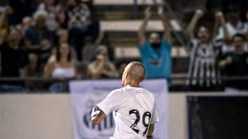 Kauan Pereira anotou um hat-trick no último jogo do Santos