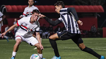 Bola rola a partr das 17h15min