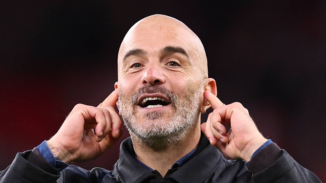 Enzo Maresca directs Manchester City against Liverpool