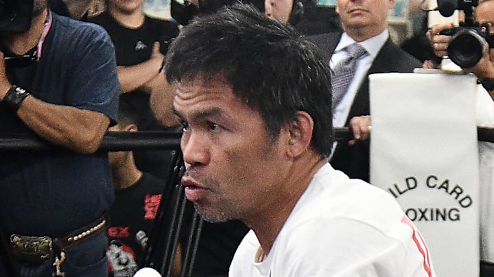 Pacquiao trains for comeback