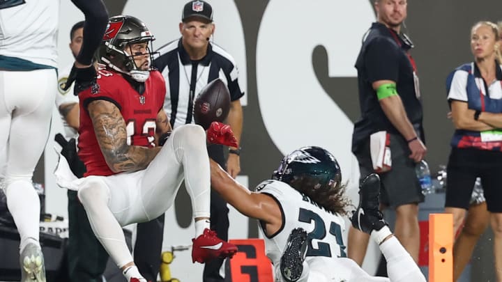 Pewter Pulse: What's Holding Up The Mike Evans Extension? 