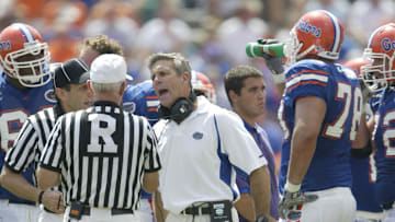 Sep 25, 2004; Gainesville, FL, USA; Florida Gators head coach Ron Zook argues with officials during the 2nd half at Ben Hill Griffin Stadium. The Florida Gators win 20-3 over Kentucky Wildcats.

Mandatory Credit: Photo By Jason Parkhurst-Imagn Images
Copyright (c) 2004 Jason Parkhurst