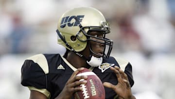 Oct 9, 2004; Orlando, FL, USA;  University of Central Florida Golden Knights quarterback #9 Steven Moffett rolls out first half action against the Northern Illinois Huskies at the Citrus Bowl. The Northern Illinois Huskies defeated the University of Central Florida Golden Knights 30-28.



Mandatory Credit: Photo by Paul Chapman-Imagn Images
(©) Copyright 2004 by Paul Chapman