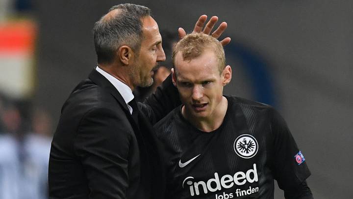 Pflegen ein enges Verhältnis: Ex-Kapitän Sebastian Rode ist voll des Lobes für Eintracht-Rückkehrer Adi Hütter Pflegen ein enges Verhältnis: Ex-Kapitän Sebastian Rode ist voll des Lobes für Eintracht-Rückkehrer Adi Hütter