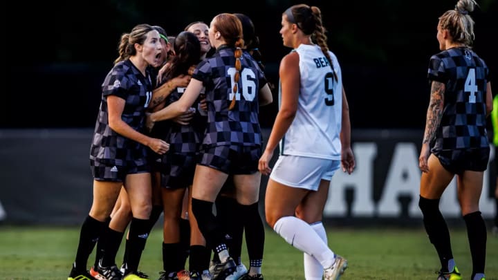 Ilana Izquierdo's early goal lifted Mississippi State soccer past the visiting Baylor Bears on Thursday night. 