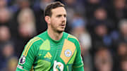 Ex-Liverpool, Leicester goalkeeper Danny Ward is set to join Wrexham.