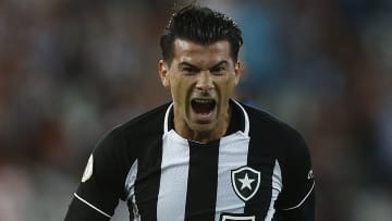 Cuesta fez um dos gols do Fogão em Cariacica
