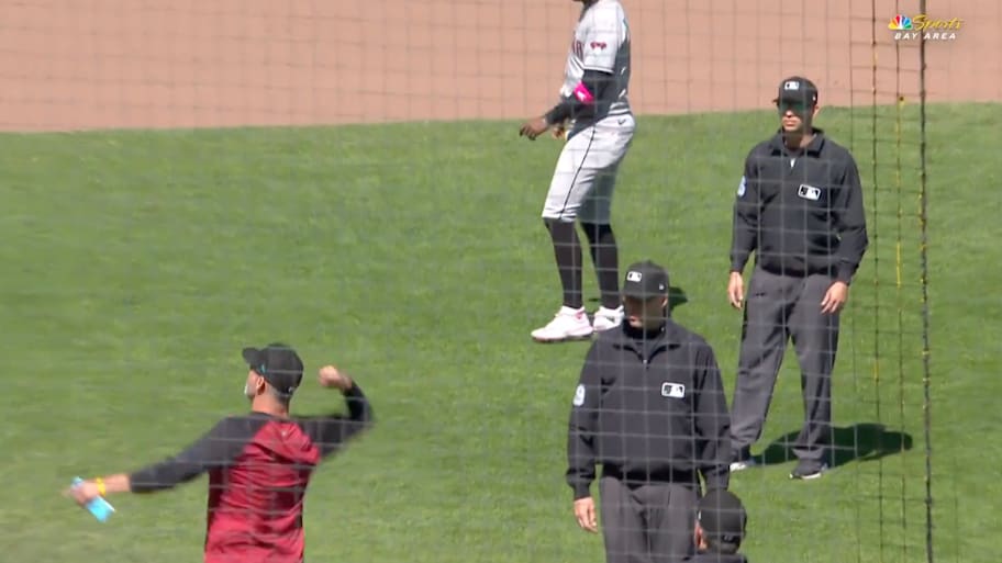 Arizona Diamondbacks manager Torey Lovullo gets ejected during a game against the San Francisco Giants | Screenshot via Jomboy Media on X