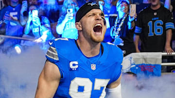 Detroit Lions defensive end Aidan Hutchinson (97) takes the field during players' introduction before the Cleveland Browns game at Ford Field in Detroit on Sunday, Sept. 28, 2025.