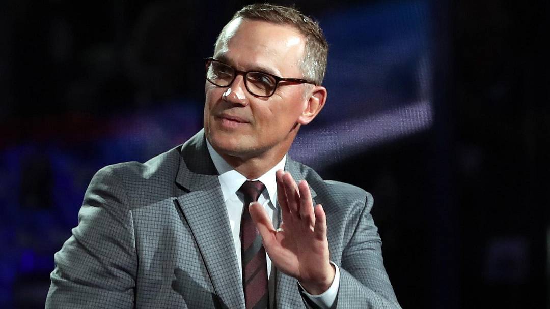 Feb 10, 2018; Tampa, FL, USA; Tampa Bay Lightning general manager Steve Yzerman waves as Former Tampa Bay Lightning center Vincent Lecavalier (4) (not pictured) is honored before the game as he number is retired at Amalie Arena. Mandatory Credit: Kim Klement-Imagn Images