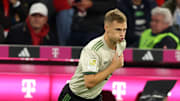 Kimmich kann auch von der Bank