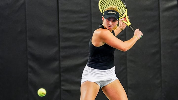 Vanderbilt Women's Tennis took home a 7-0 win over Missouri on Sunday. Vanderbilt Women's Tennis took home a 7-0 win over Missouri on Sunday.