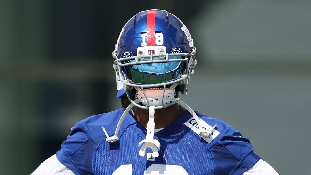 New York Giants wide receiver Darius Slayton New York Giants wide receiver Darius Slayton