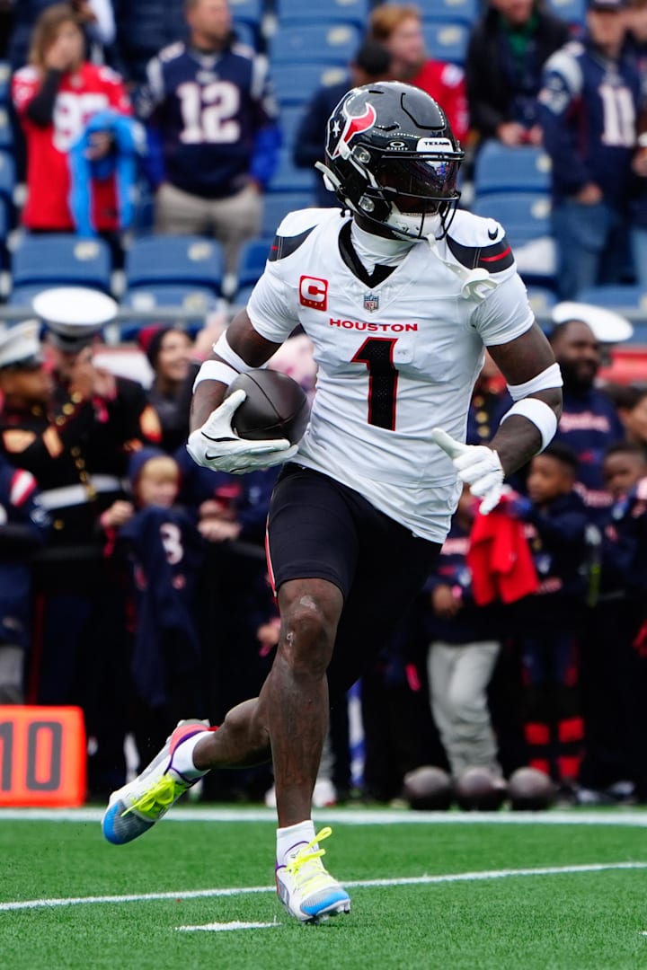 Houston Texans wide receiver Stefon Diggs warms up prior to the game against the New England Patriots at Gillette Stadium.