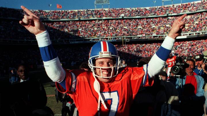 Brady & Elway Lead the Top 5 Football Card Sales of the Week