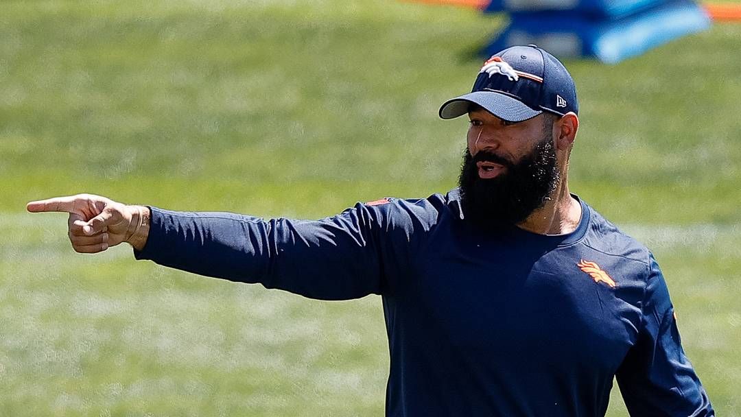 Jul 28, 2023; Englewood, CO, USA; Denver Broncos outside linebackers coach Michael Wilhoite during training camp at Centura Health Training Center. Mandatory Credit: Isaiah J. Downing-USA TODAY Sports