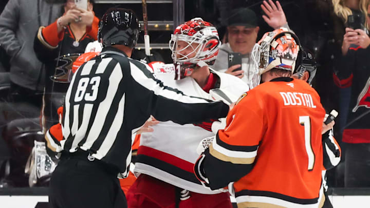 Carolina Hurricanes v Anaheim Ducks