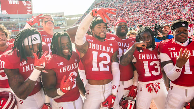 Indiana celebrates yet another win by beating Washingto
