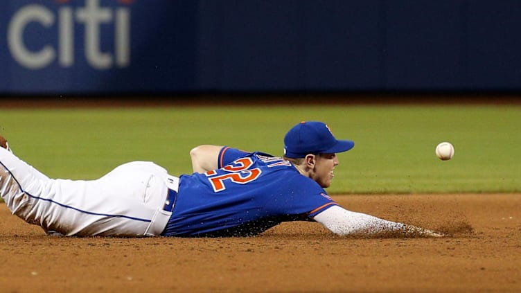 Jul 15, 2023; New York City, New York, USA; New York Mets third baseman Brett Baty (22) mis-plays a