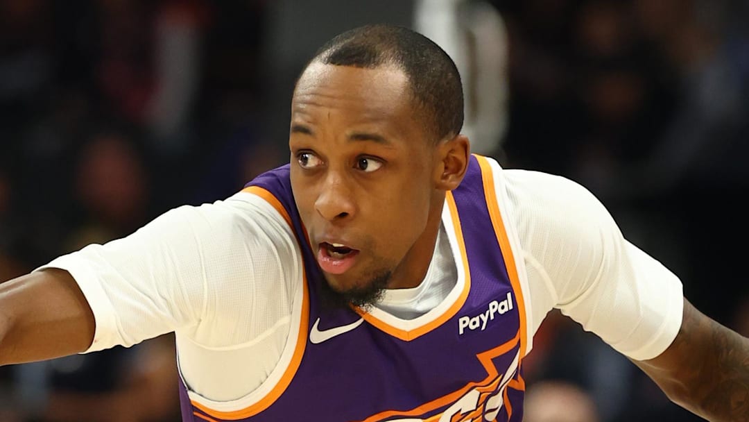 Jan 27, 2026; Phoenix, Arizona, USA; Phoenix Suns guard Jamaree Bouyea (17) against the Brooklyn Nets at Mortgage Matchup Center. Mandatory Credit: Mark J. Rebilas-Imagn Images