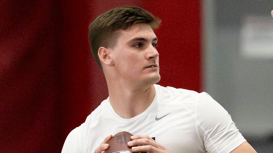 Alabama quarterback Ty Simpson