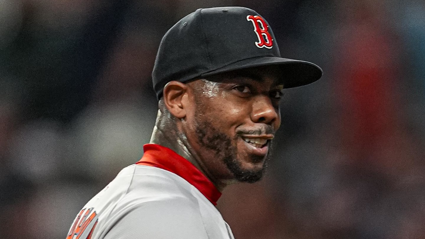 Phillies Eye Major Trades for Outfield, Bullpen Help