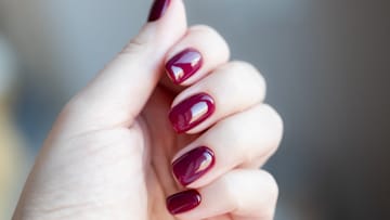 Burgundy nails