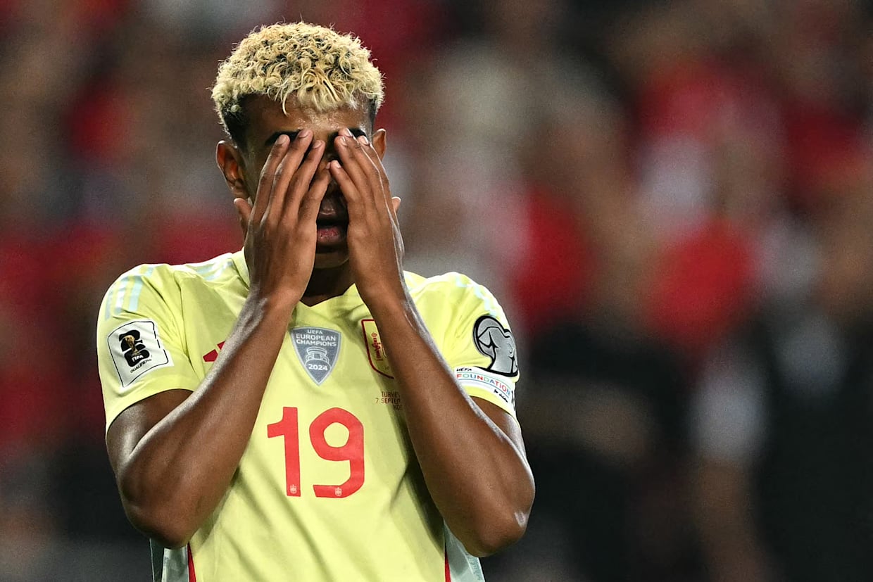 Lewandowski and Mbappé latest FIFA virus casualties