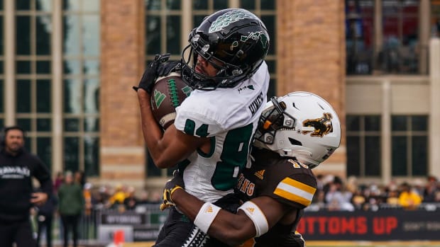 Hawaii Rainbow Warriors wide receiver Chuuky Hines