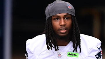 Former Atlanta Falcons wide receiver JaQuae Jackson (82) walks to the practice field during New England Patriots training camp at Gillette Stadium.