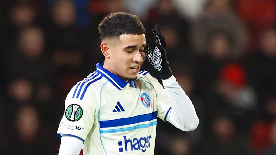 Kendry Páez grimacing.