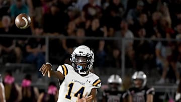 The Bulls signed two-way athlete Dorian Mallary, who excelled as a quarterback and cornerback in high school. He projects as a defensive back for USF.