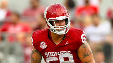 Oklahoma Sooners offensive lineman Jake Maikkula (69) during the game against the Illinois State Redbirds at Gaylord Family-Oklahoma Memorial Stadium.