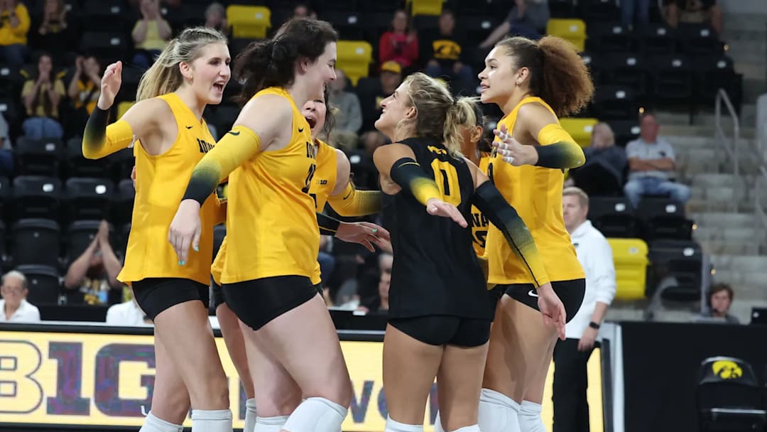 hawkeyesports.com hawkeyesports.com