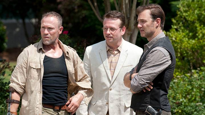 Merle Dixon (Michael Rooker), Milton (Dallas Roberts) and The Governor (David Morrissey) - The Walking Dead_Season 3, Episode 3_"Walk With Me" - Photo Credit: Gene Page/AMC