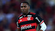 Lorran deixa de vestir camisa do Flamengo para atuar no CSKA