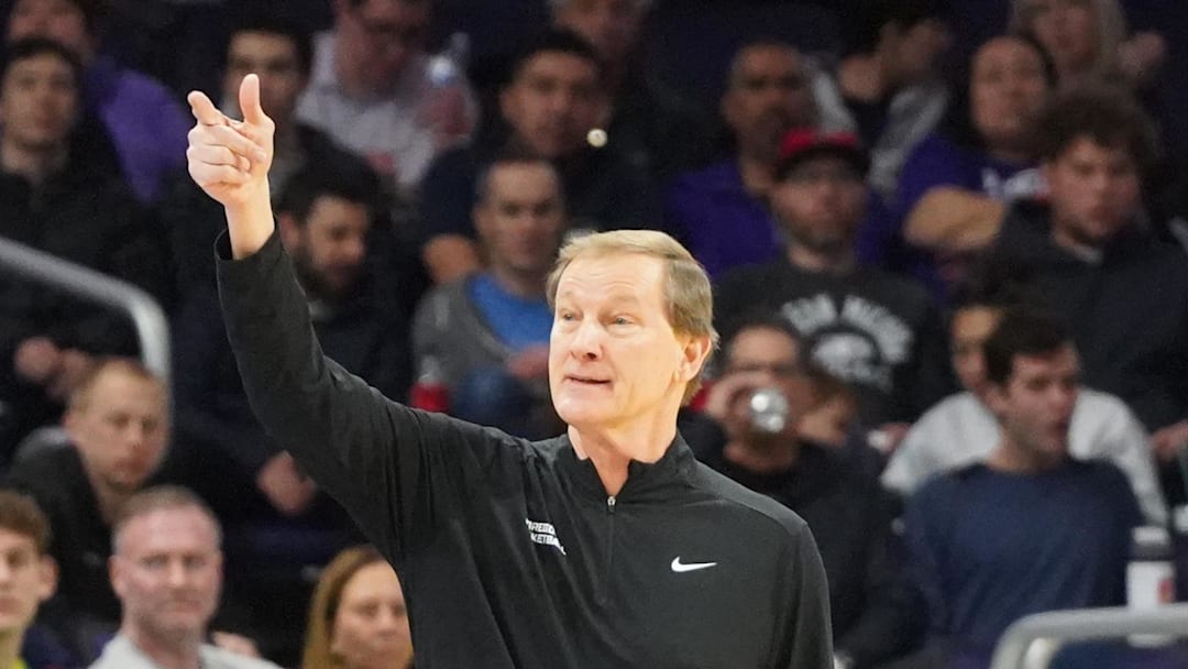 Feb 28, 2026; Evanston, Illinois, USA; Oregon Ducks head coach Dana Altman gestures to his team against the Northwestern Wildcats during the first half at Welsh-Ryan Arena. Mandatory Credit: David Banks-Imagn Images Feb 28, 2026; Evanston, Illinois, USA; Oregon Ducks head coach Dana Altman gestures to his team against the Northwestern Wildcats during the first half at Welsh-Ryan Arena. Mandatory Credit: David Banks-Imagn Images
