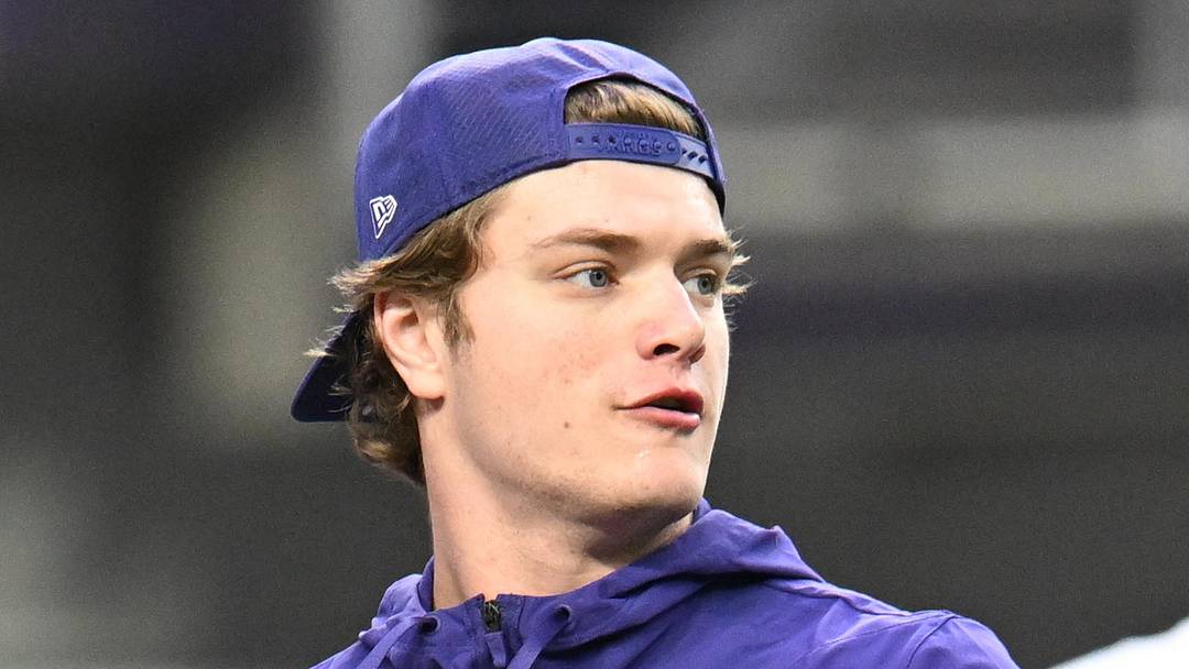 Jan 4, 2026; Minneapolis, Minnesota, USA; Minnesota Vikings quarterback J.J. McCarthy (9) warms up prior to the game against the Green Bay Packers at U.S. Bank Stadium. Mandatory Credit: Jeffrey Becker-Imagn Images