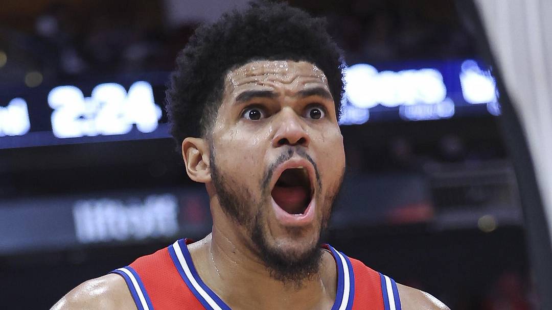 Dec 29, 2023; Houston, Texas, USA; Philadelphia 76ers forward Tobias Harris (12) reacts after a call during the second quarter against the Houston Rockets at Toyota Center. Mandatory Credit: Troy Taormina-Imagn Images Dec 29, 2023; Houston, Texas, USA; Philadelphia 76ers forward Tobias Harris (12) reacts after a call during the second quarter against the Houston Rockets at Toyota Center. Mandatory Credit: Troy Taormina-Imagn Images