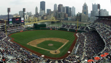Mets v Pirates X general view