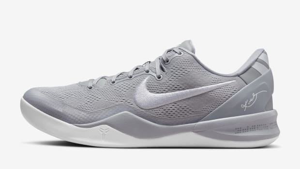 Kobe Bryant's grey and white Nike sneakers.